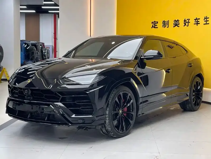 Lamborghini Urus, 2023