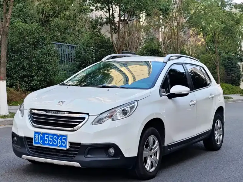 Peugeot 2008, 2015