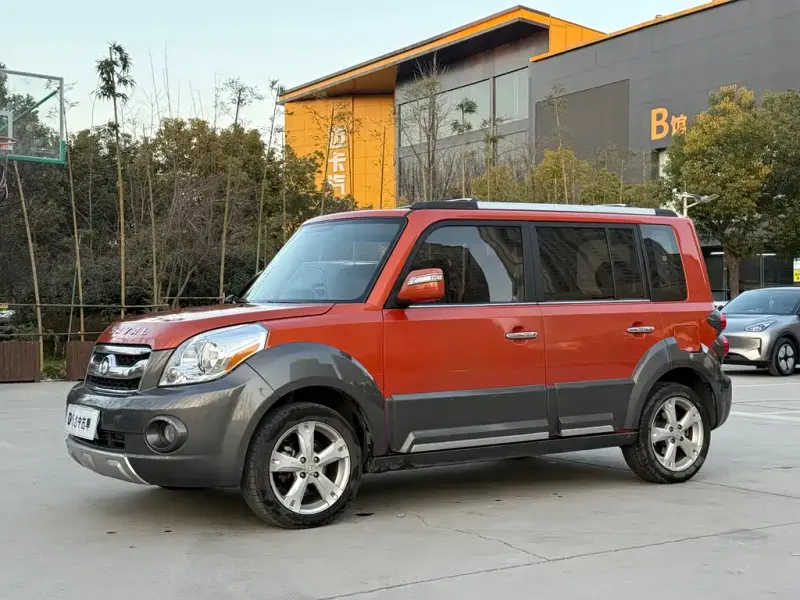 Great Wall M2, 2012