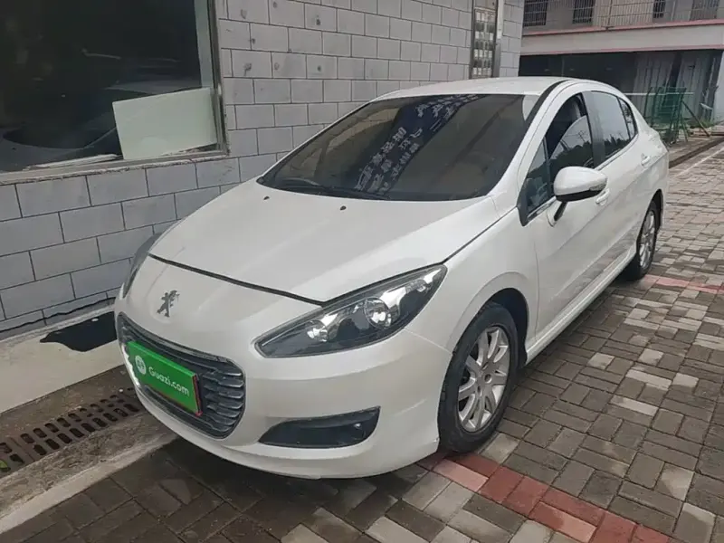 Peugeot 308, 2015