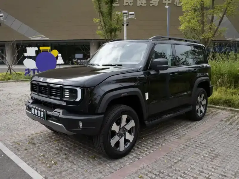 Beijing Off-Road BJ40 EREV, 2025