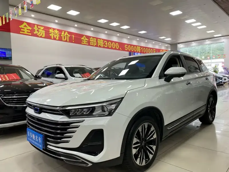 Bestune T77, 2024