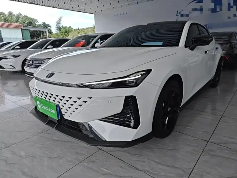 Changan UNI-V, 2025