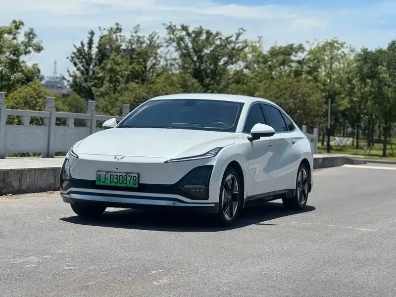 Wuling Xingguang, 2024