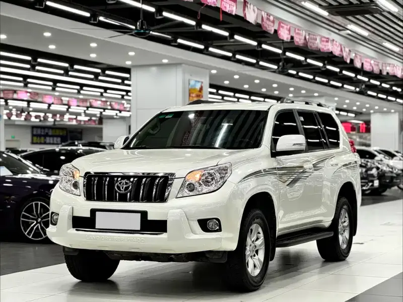 Toyota Prado (Import), 2013 — фото 1