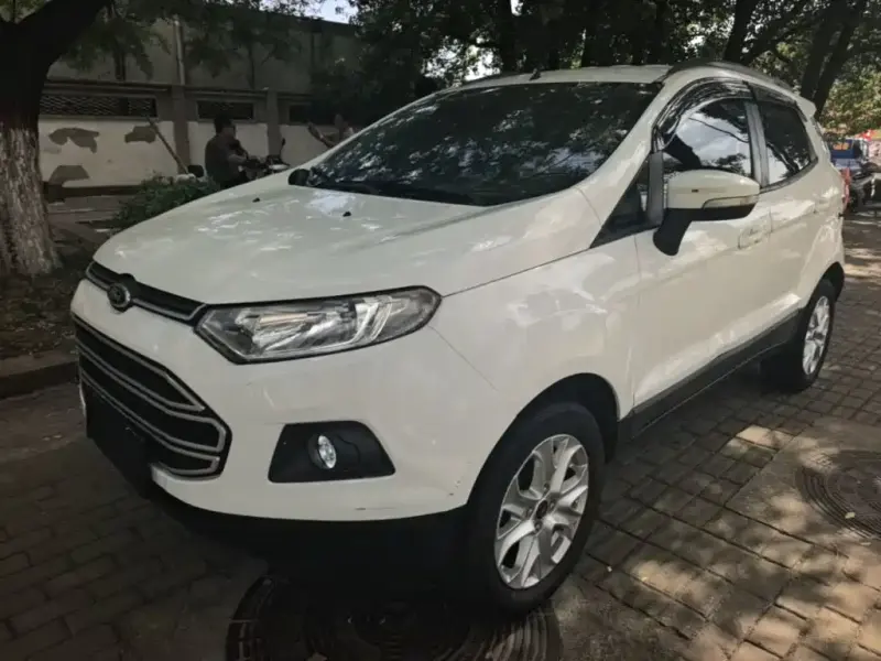 Ford Ecosport, 2015