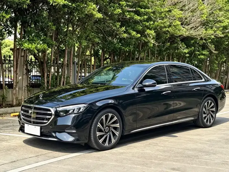 Mercedes-Benz E-Class, 2025