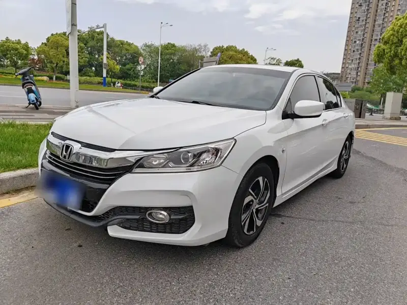 Honda Accord, 2017 — фото 1