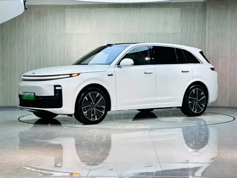 Li Auto Li L7, 2025