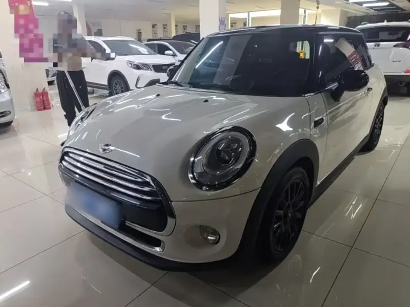 MINI Mini, 2015