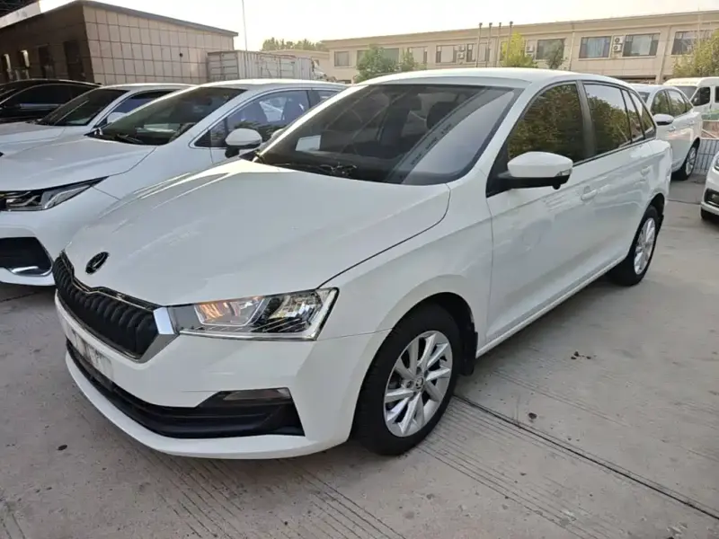 Skoda Rapid Spaceback, 2021