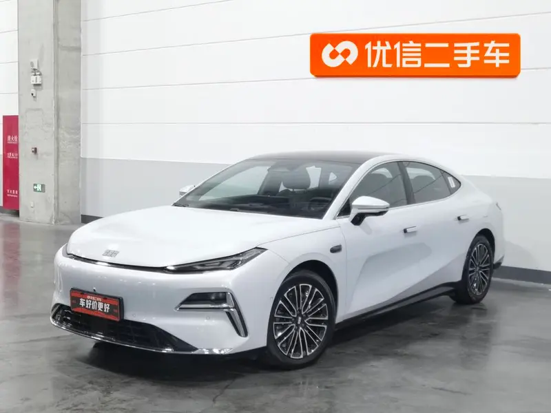 Galaxy Xingyao 8 PHEV, 2025