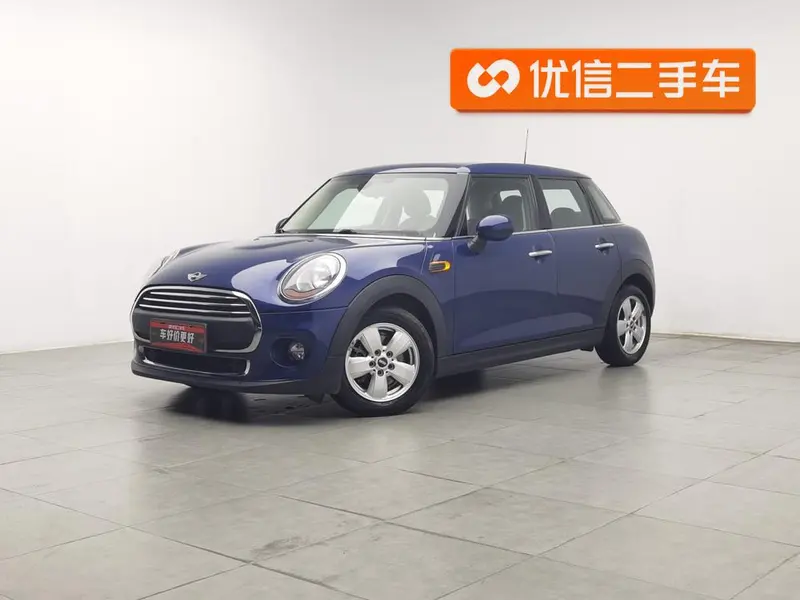 MINI MINI, 2015