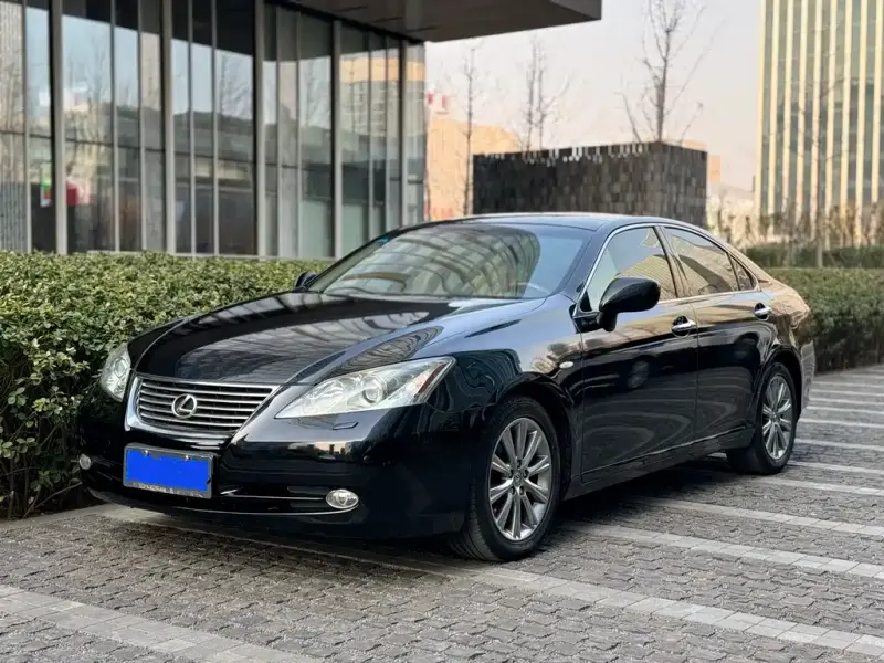 Lexus ES, 2009
