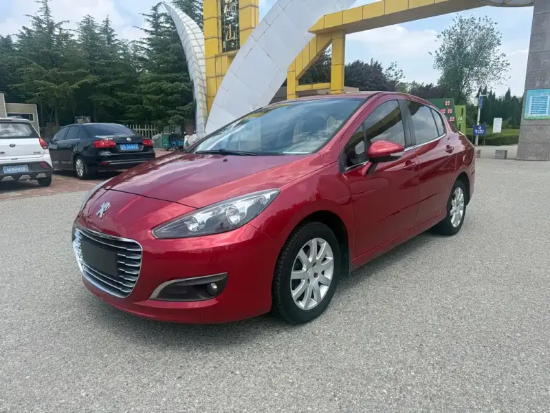 Peugeot 308, 2015