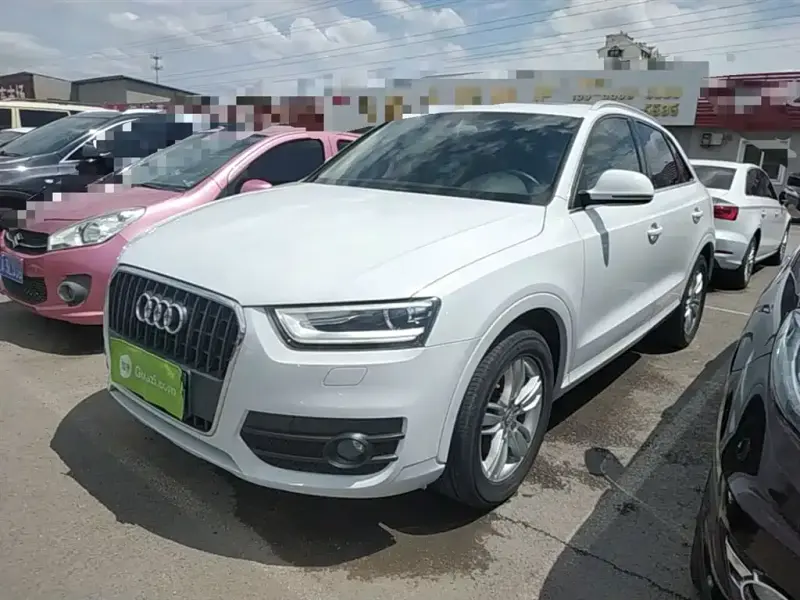 Audi Q3, 2015