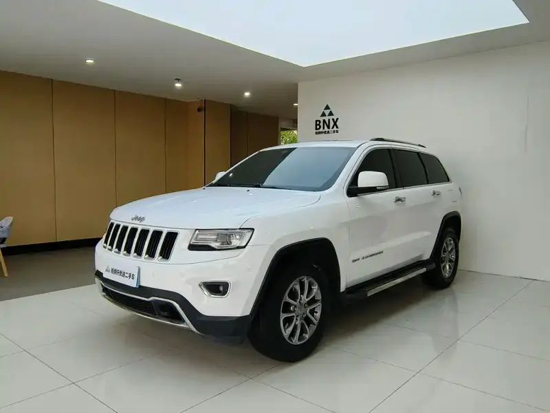 Jeep Grand Cherokee (Import), 2016