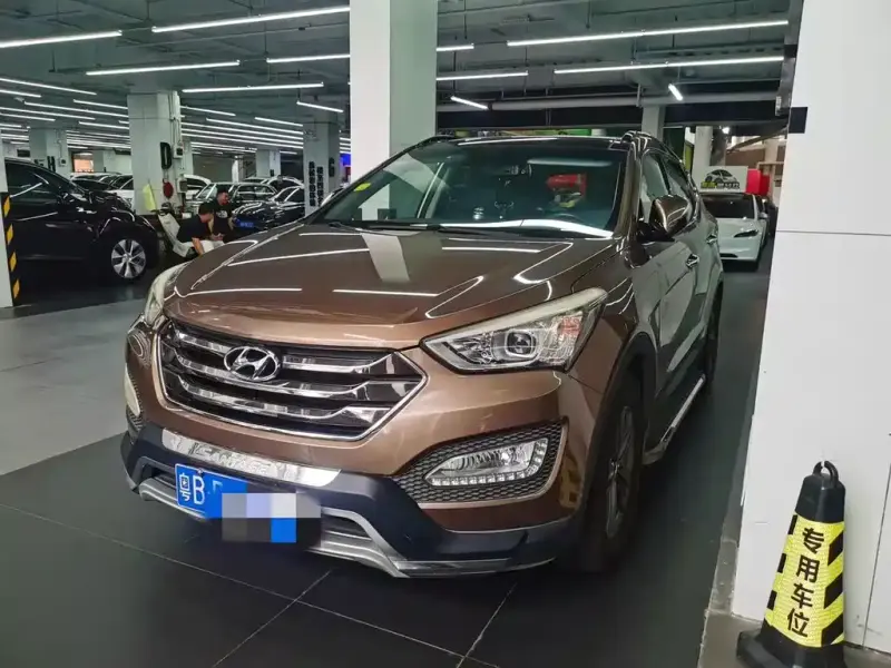 Hyundai Santa Fe, 2013