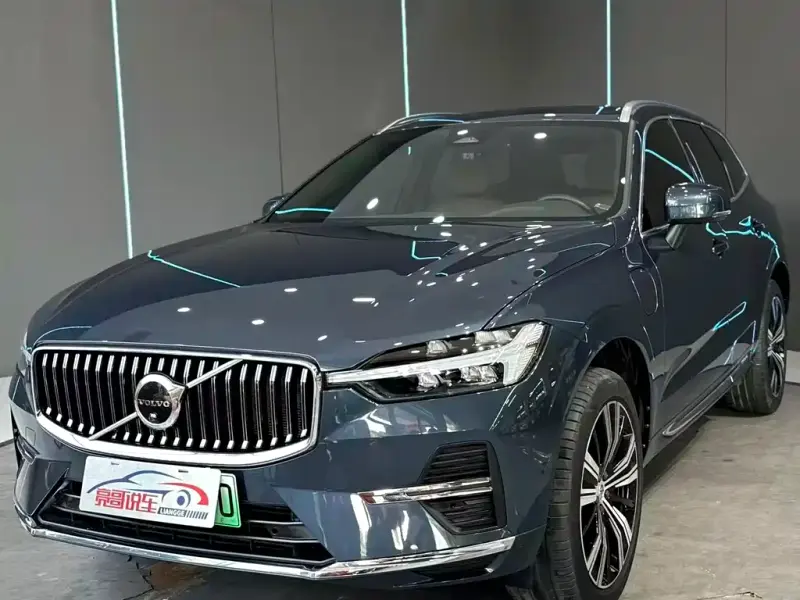 Volvo XC60 PHEV, 2023