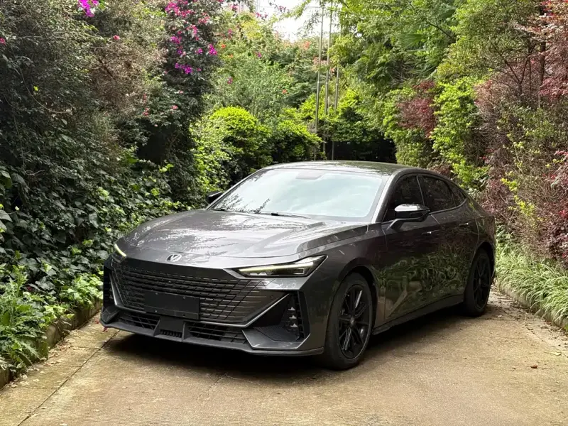 Changan UNI-V, 2023