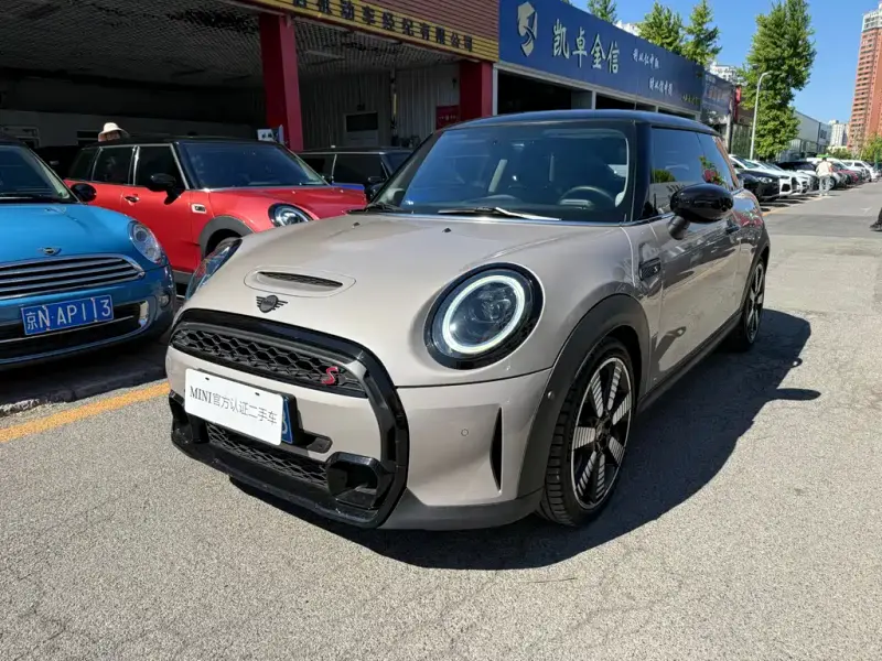 MINI Mini, 2022