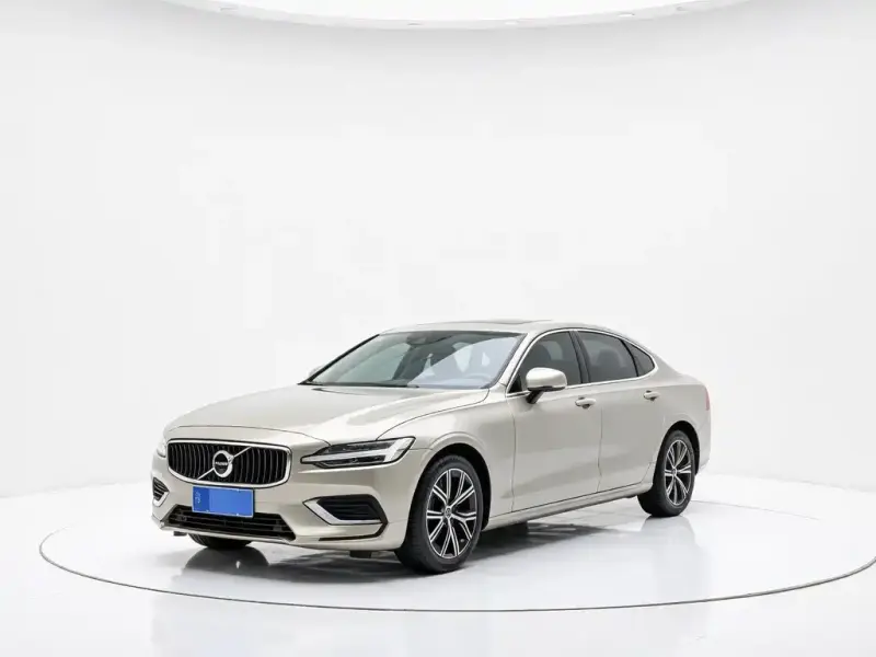 Volvo S60, 2023