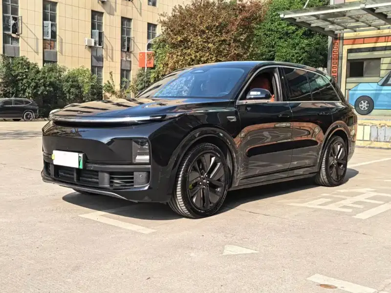 Li Auto Li L8, 2025