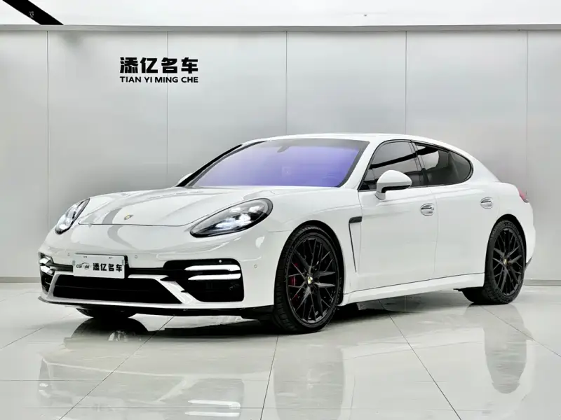 Porsche Panamera, 2014