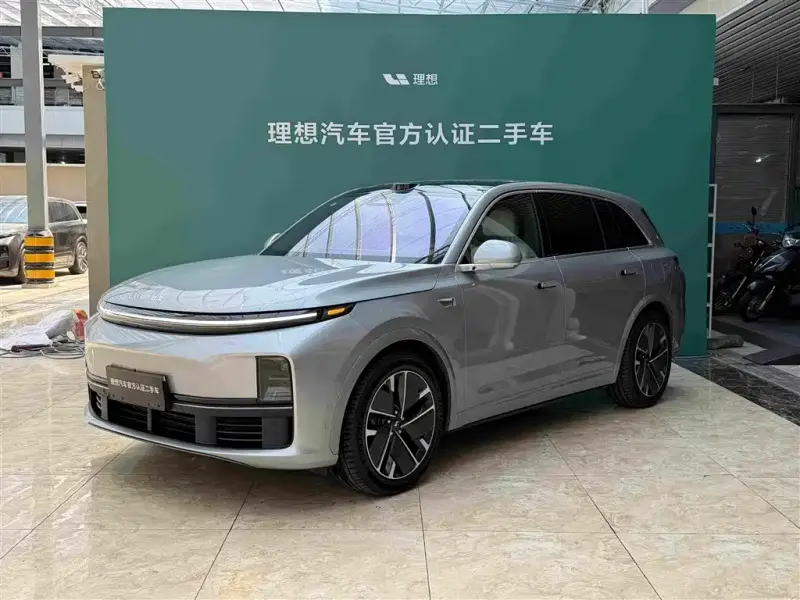 Li Auto Li L7, 2025