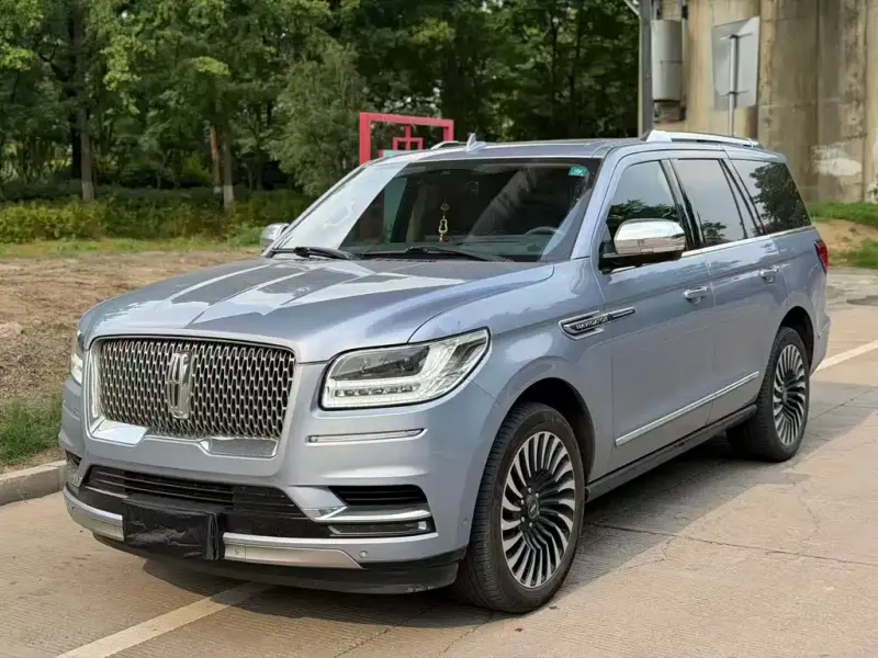 Lincoln Navigator, 2020