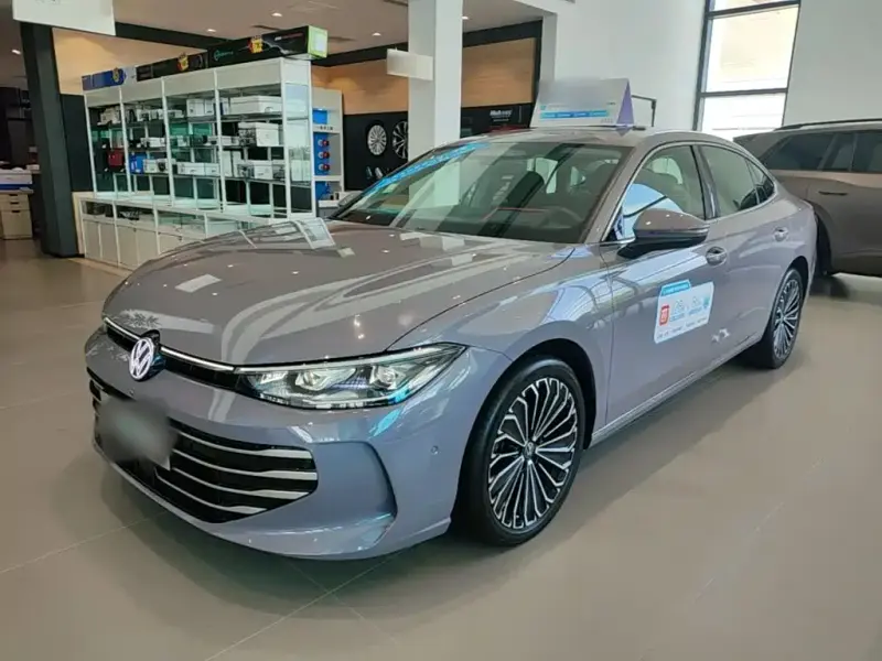Volkswagen Passat, 2024