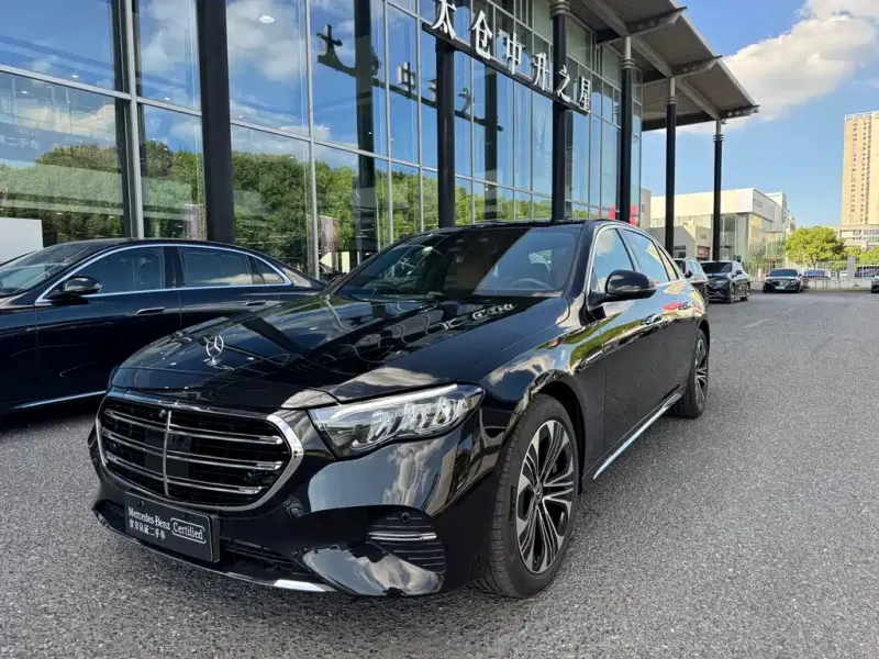 Mercedes-Benz E-Class, 2026
