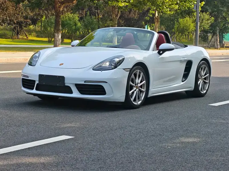 Porsche 718, 2017