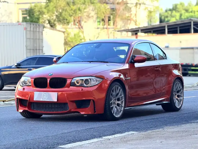 BMW 1 Series M, 2012 — фото 1