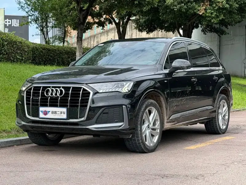 Audi Q7, 2022