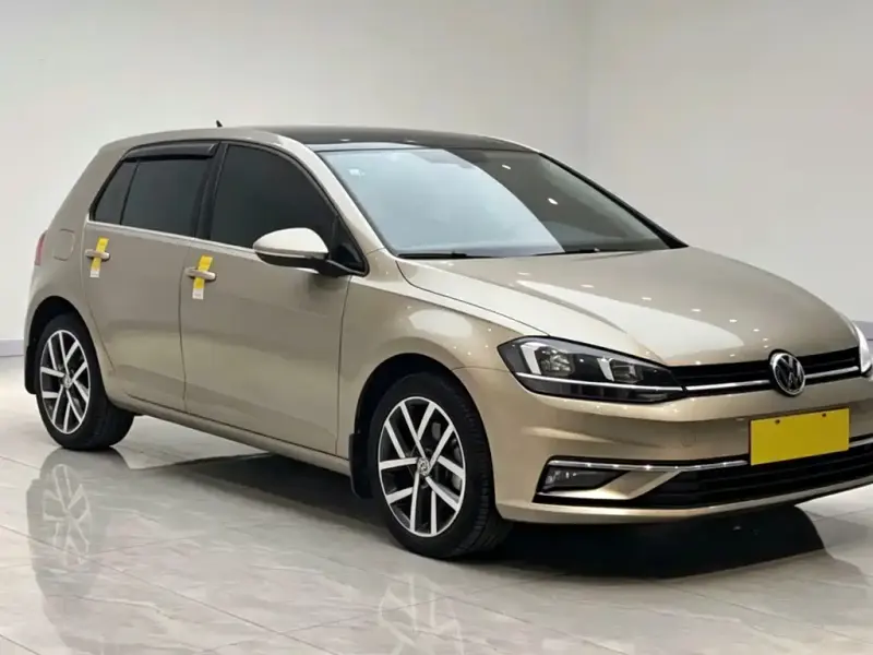 Volkswagen Golf, 2020