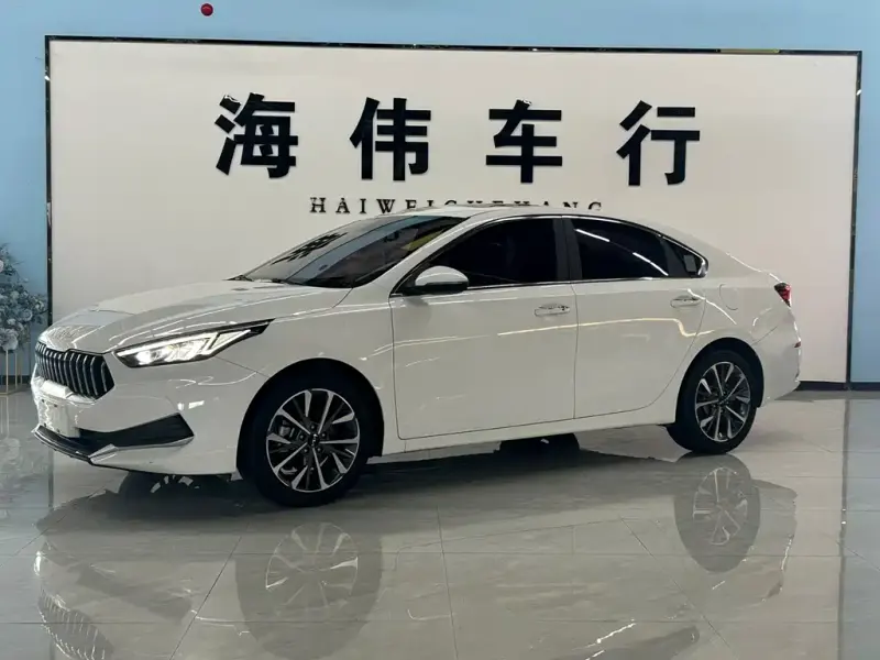 Kia K3, 2022