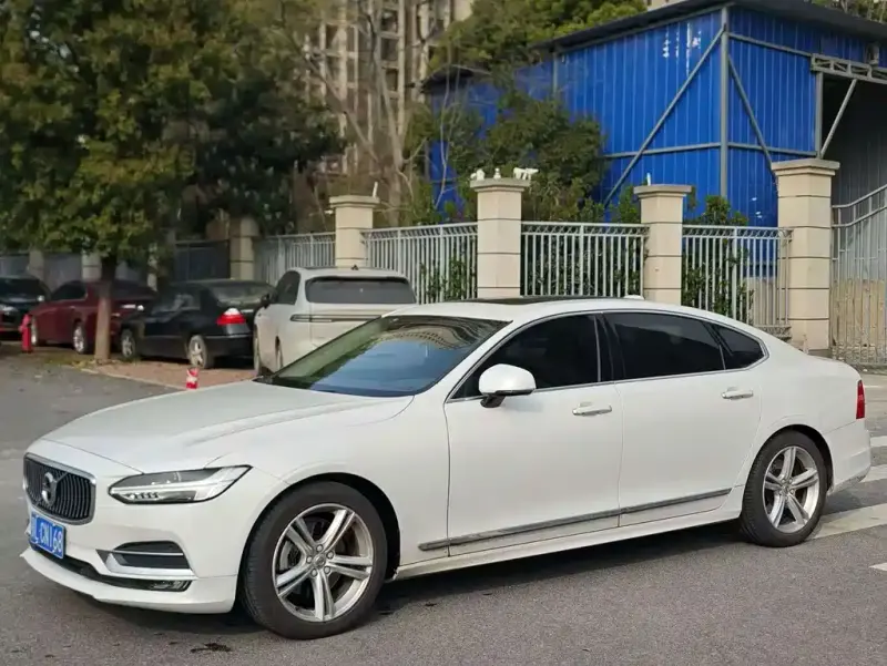 Volvo S90, 2019