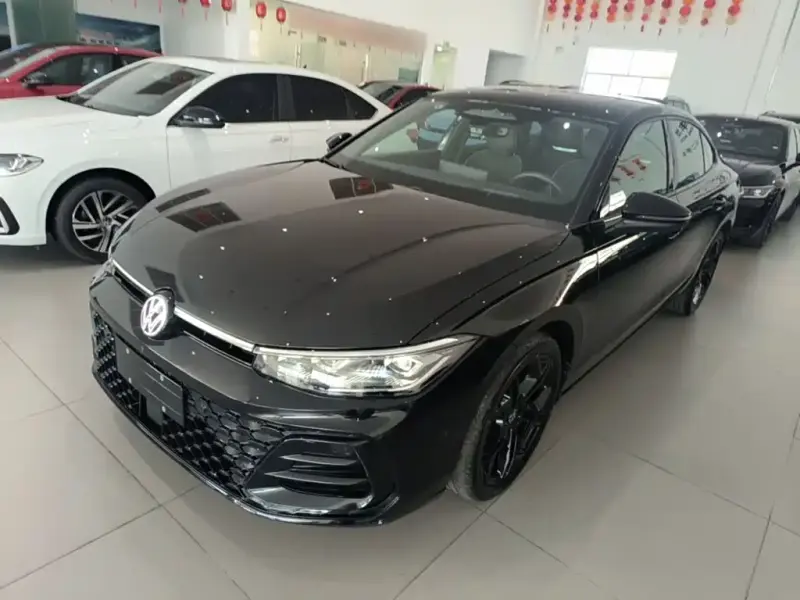 Volkswagen Passat, 2025