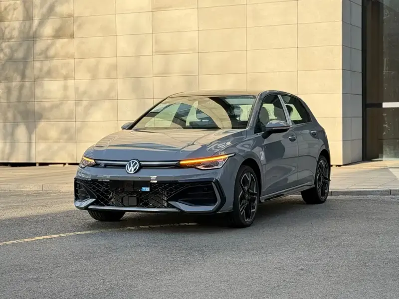 Volkswagen Golf, 2026