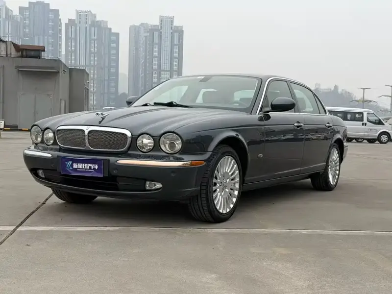 Jaguar XJ, 2007