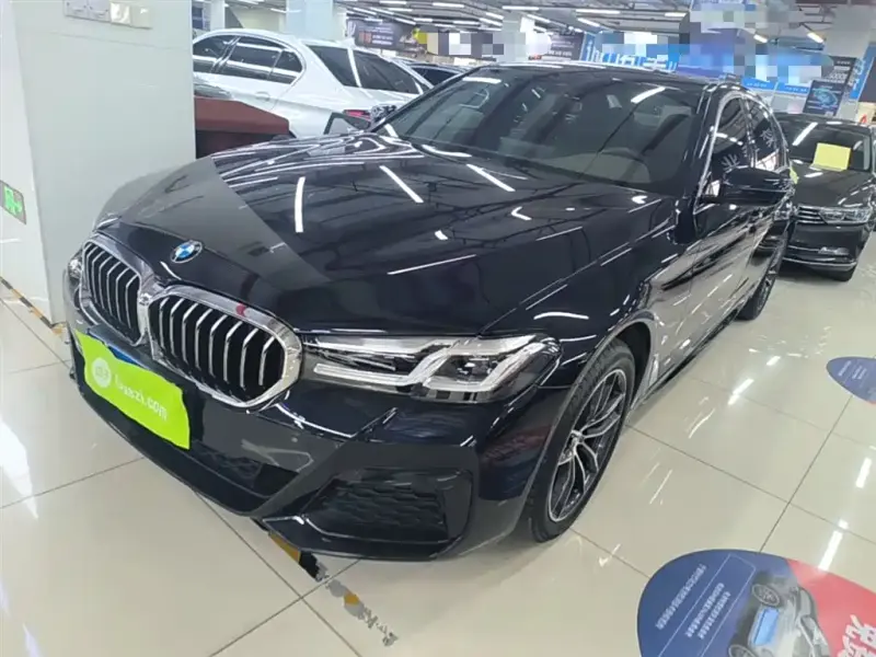 BMW 5 Series, 2023