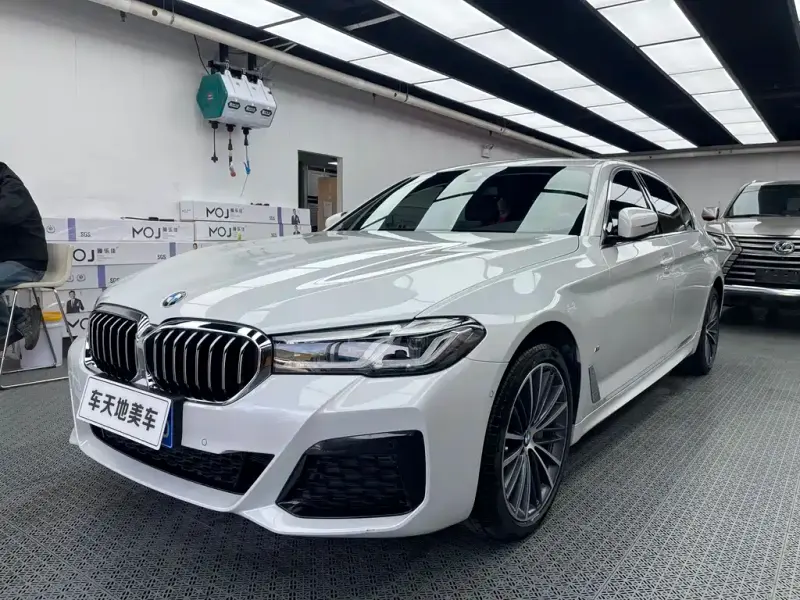 BMW 5 Series, 2023