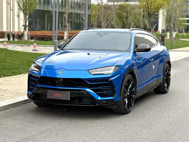 Lamborghini Urus, 2021