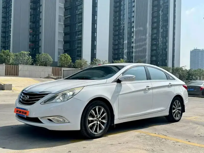 Hyundai Sonata, 2013