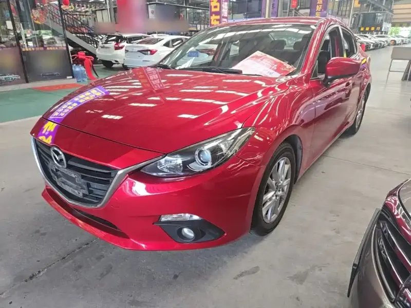 Mazda 3 Axela, 2016