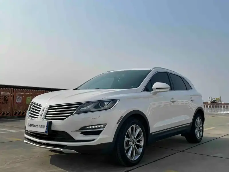 Lincoln MKC, 2019