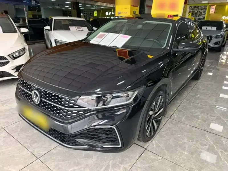 Volkswagen Passat, 2022