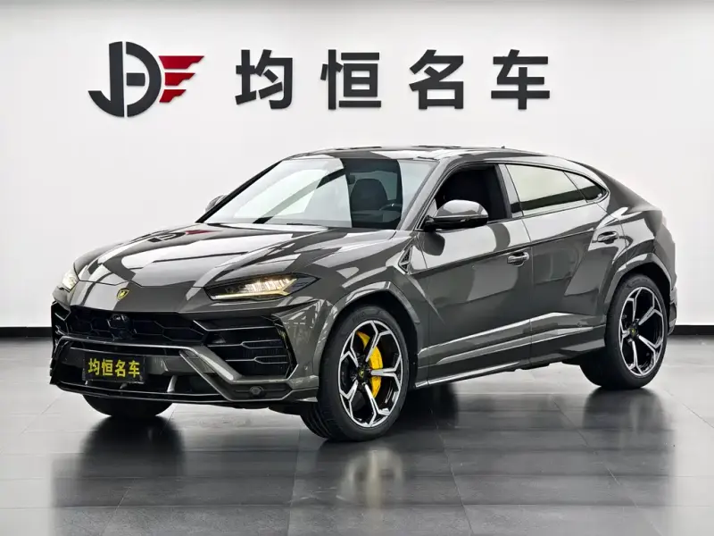 Lamborghini Urus, 2021