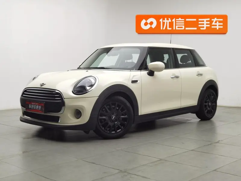MINI MINI 1.5T ONE PLUS Edition, 2020 — фото 1